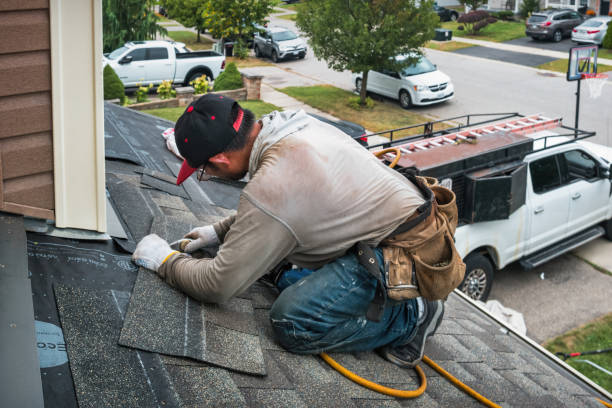 Professional Flat Roof Repair technician working in Commerce, CA